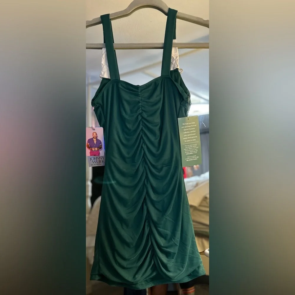 NEW Johnny Wujek Green Bodycon Mini Formal Juniors Dress M $79 - Picture 2 of 3